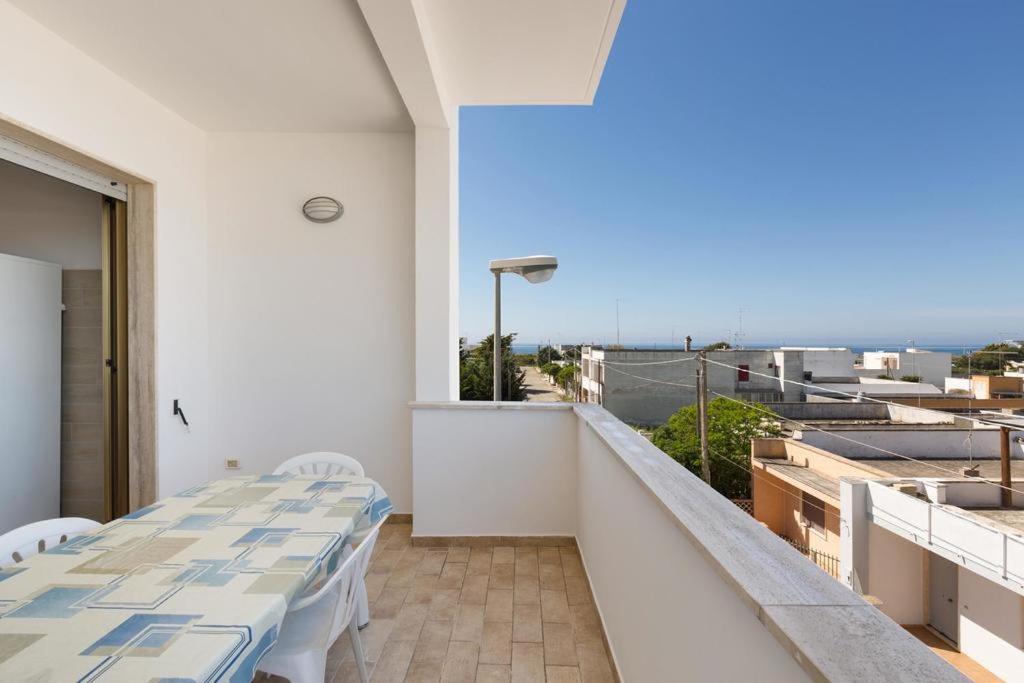 Casa Vacanza Mare Blu Torre Lapillo Exterior foto